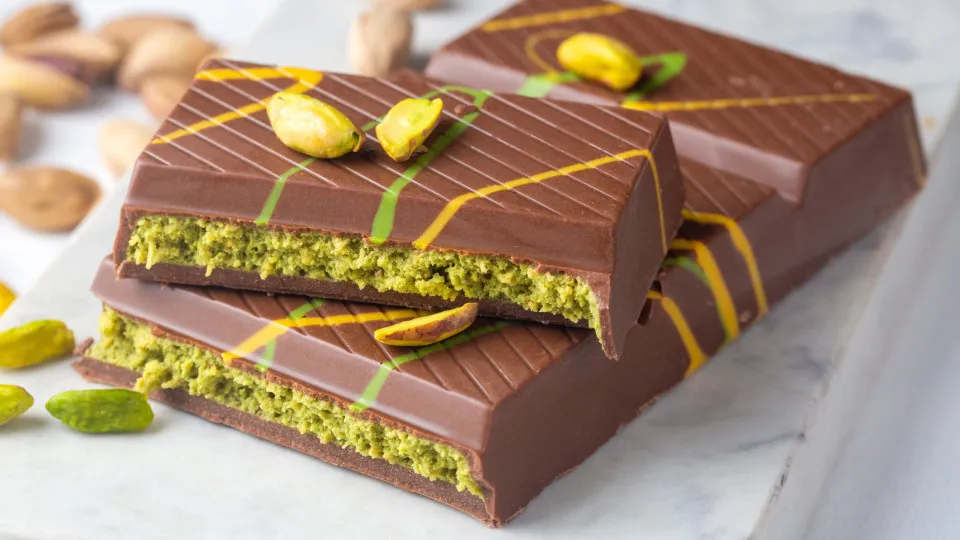 "Lacrado" a 100€: Febre do chocolate do Dubai chega ao mercado de 2.ª mão