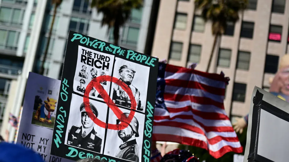 protestos anti-trump. Los Angeles