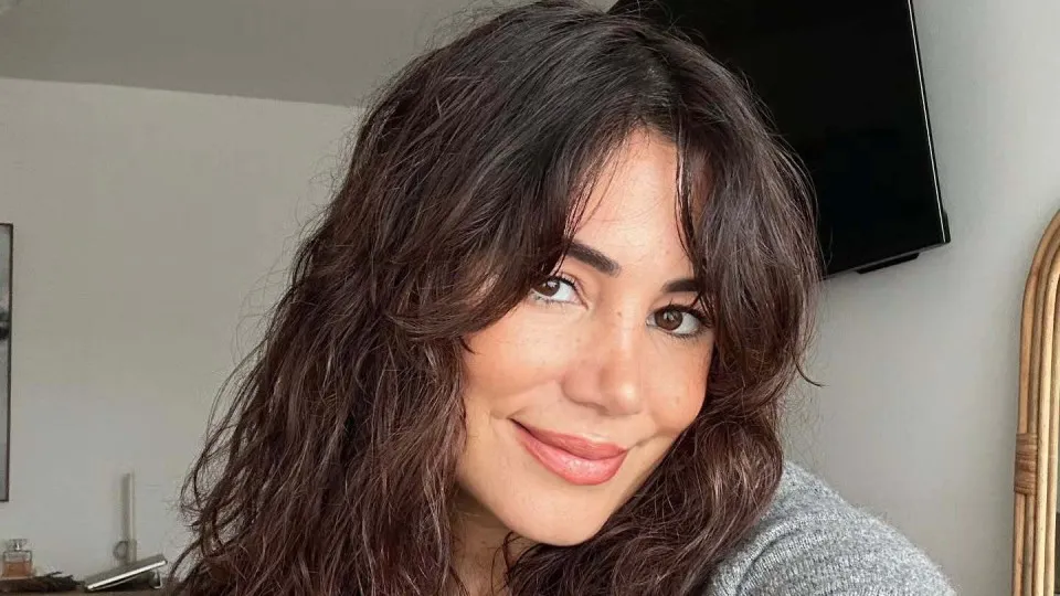 Mia Rose (en)canta seguidores com música de Rui Veloso: "Voltei no tempo"