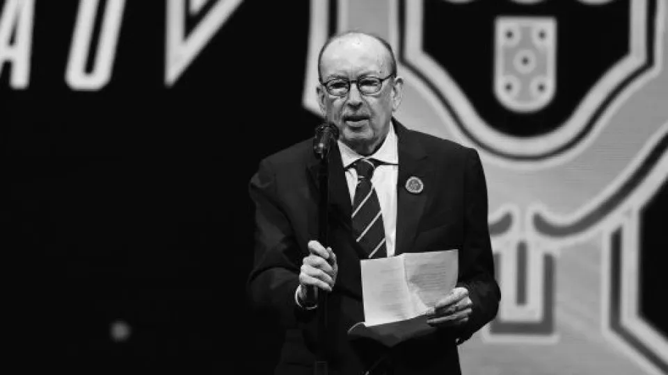 Liga decreta um minuto de silêncio em memória de Aurélio Pereira
