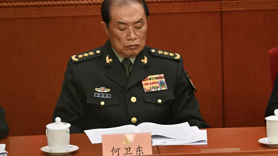 China investiga nove militares de alta patente por corrupção
