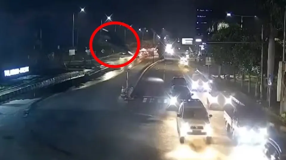 Carro voa 12 metros após condutor enganar-se com o GPS
