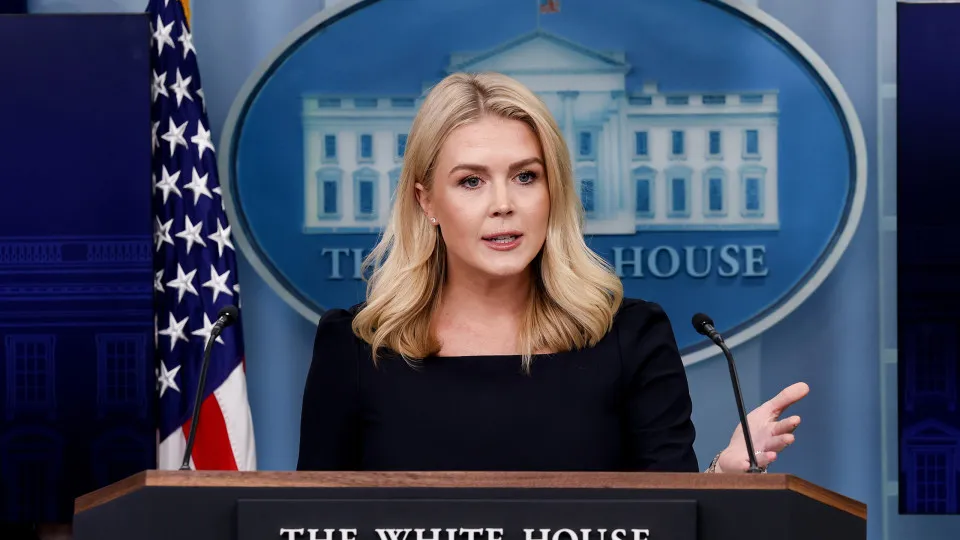 porta-voz da presidência norte-americana, Karoline Leavitt, 