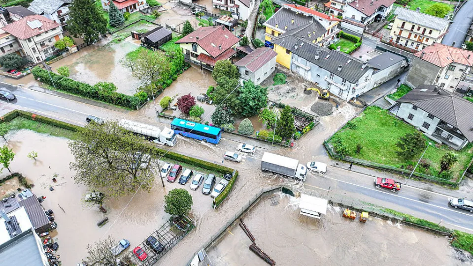Mau tempo em Itália já provocou uma vítima mortal