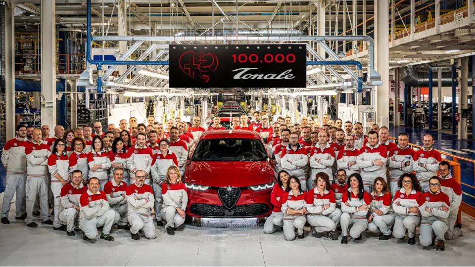 Alfa Romeo tem motivos para festejar