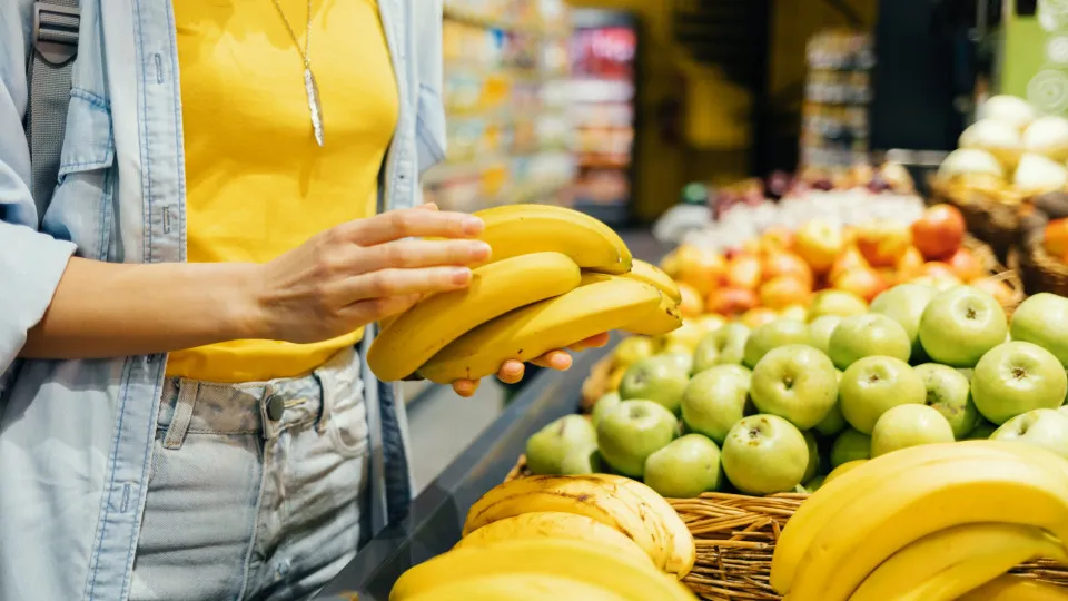 A fruta que deve comer sempre a meio da manhã. O colesterol agradece