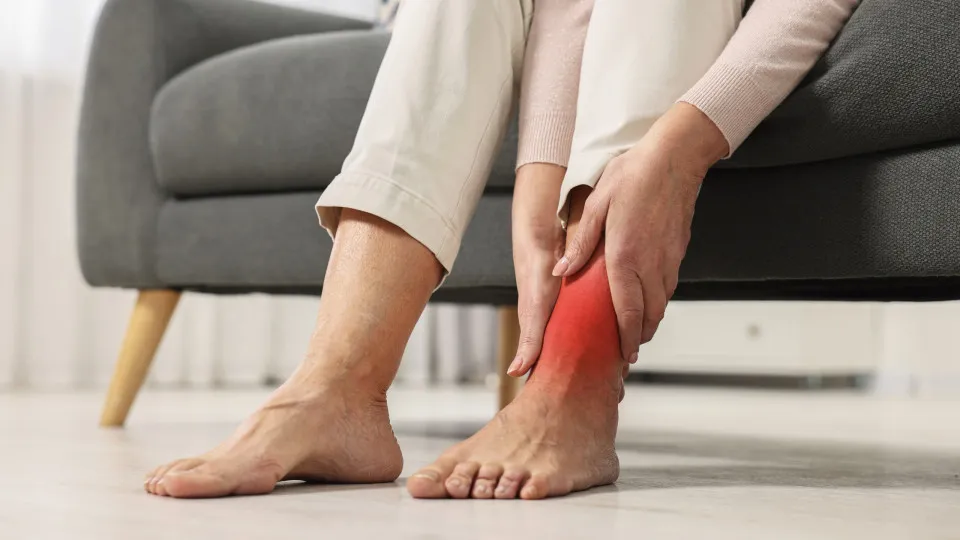 O mau hábito que só aumenta o risco de osteoporose