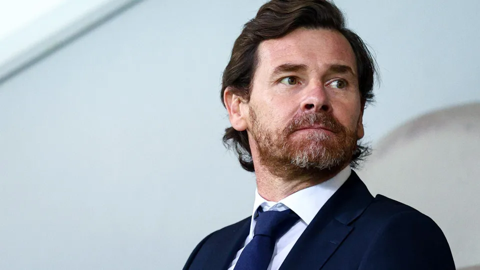 MOREIRA DE CONEGOS, PORTUGAL - NOVEMBER 24: Andre Villas-Boas, President of FC Porto during the Portuguese Cup match between Moreirense and FC Porto on November 24, 2024 in Moreira de Conegos, Portugal.  (Photo by Diogo Cardoso/Getty Images)