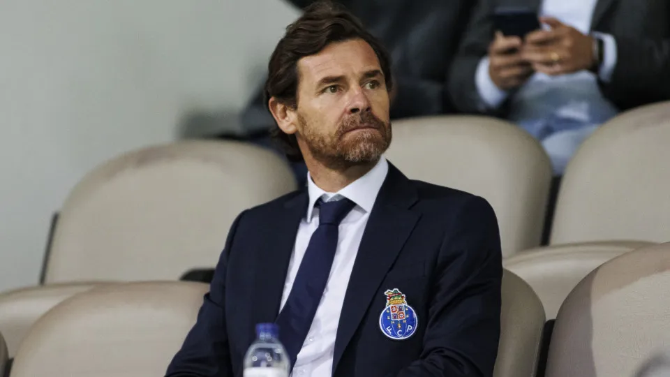Villas-Boas 'ataca' Liga e atira: "Mourinho? Não posso desejar boa sorte"