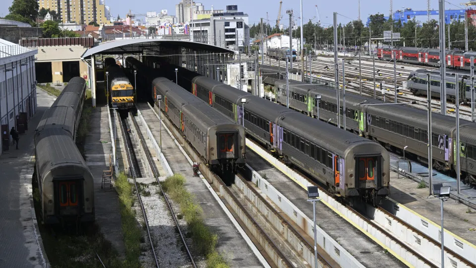 LISBON, PORTUGAL - MAY 07: Train formations are parked at the railway yard off Santa Apolonia train station on a first of a seven days national strike by railway workers that, according to CP Comboios de Portugal is causing major disruptions, on May 07, 2