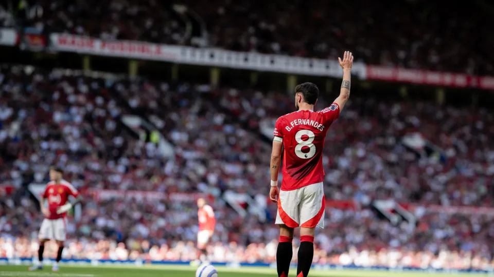 MANCHESTER, ENGLAND - MAY 11: Bruno Fernandes of Manchester United in action during the Premier League match between Manchester United FC and West Ham United FC at Old Trafford on May 11, 2025 in Manchester, England. (Photo by Ash Donelon/Manchester Unite