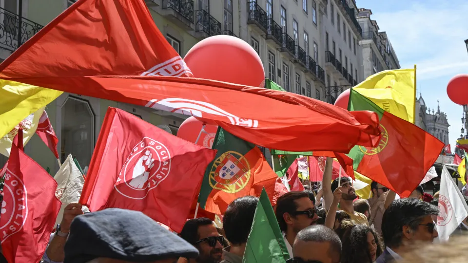 Campanha ; Arruada ; PS ; Pedro Nuno Santos ; Eleições Legislativas ; Chiado