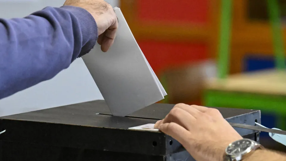 Eleições legislativas 2025, votar, 