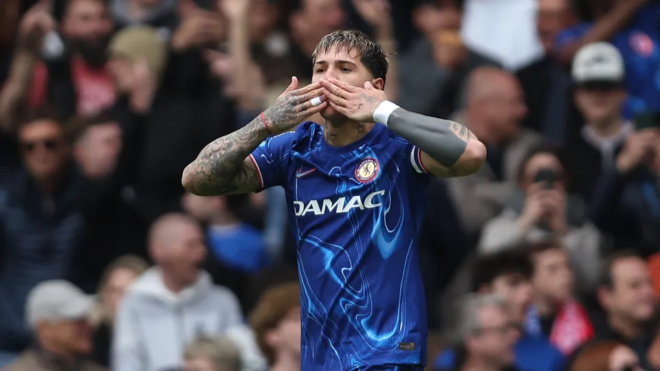 Real Madrid aponta mira a Enzo Fernández. Chelsea fixa 'fórmula Benfica'