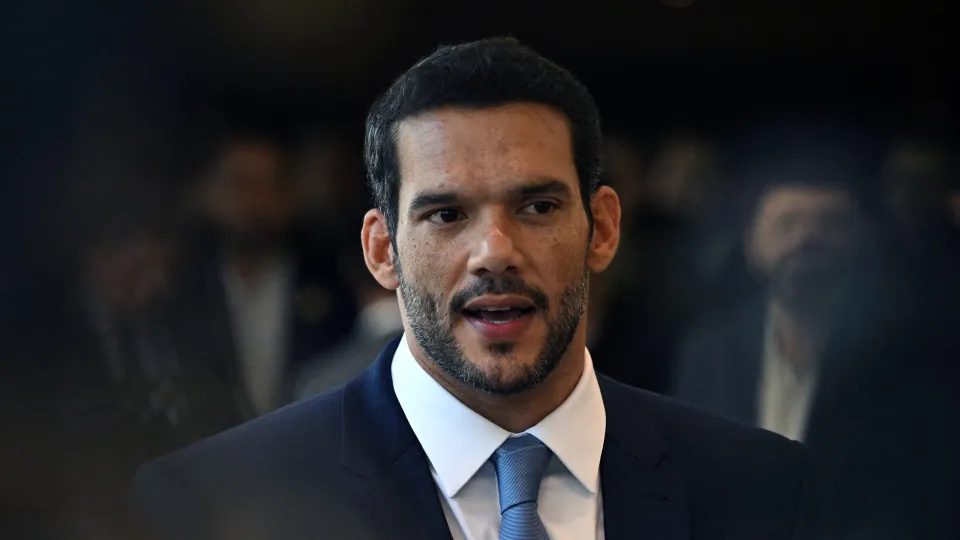 Líder da CBF arrasa após derrota: "Jogámos contra a arbitragem e polícia"