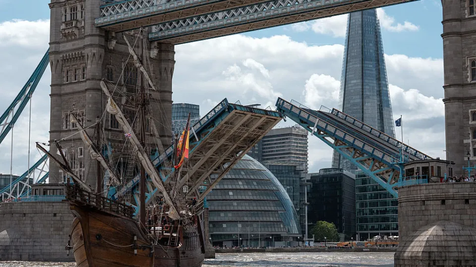 Tower Bridge