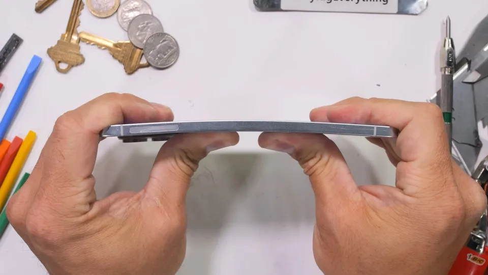 samsung, galaxy s25 edge, jerryrigeverything
