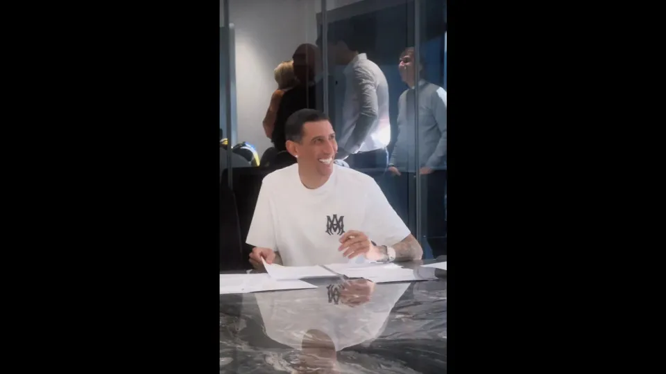 Angel Di María assina pelo Rosario Central