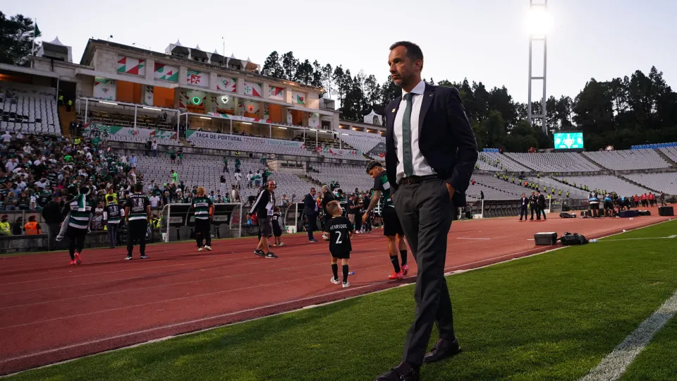 OEIRAS, PORTUGAL - MAY 25: President Frederico Varandas of Sporting CP at the end of the Portuguese Cup 2024/2025 - Final match between SL Benfica and Sporting CP at Estadio Nacional on May 25, 2025 in Oeiras, Portugal. (Photo by Gualter Fatia/Getty Image