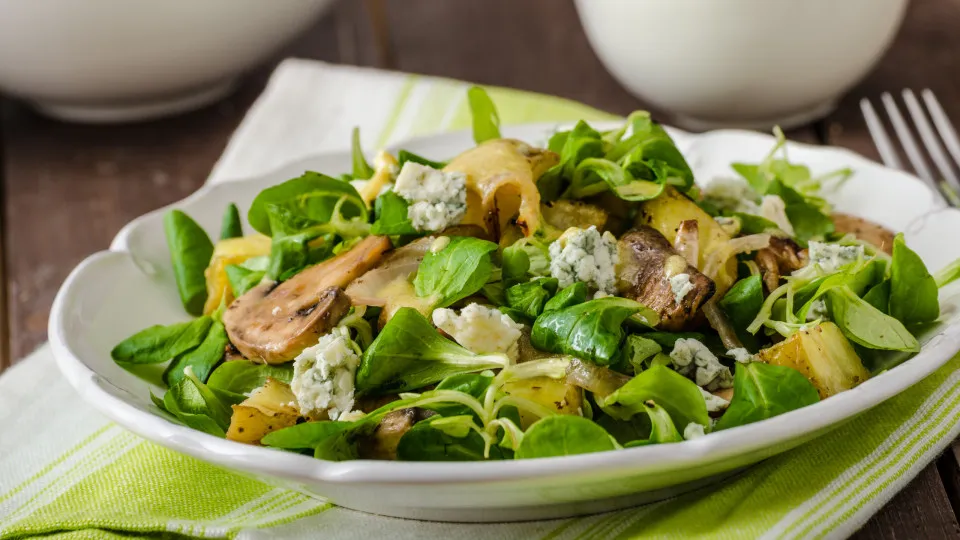 salada de cogumelos