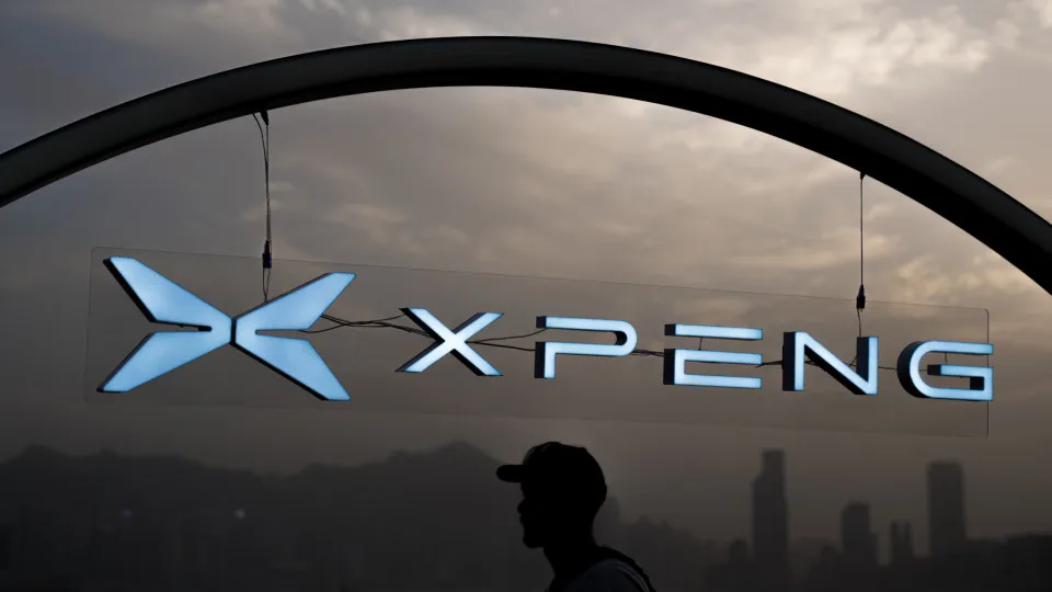 Logo da Xpeng.