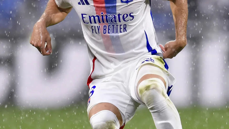 LYON, FRANCE - MAY 4: Rayan Cherki of Olympique Lyon in action during the France Ligue 1 match between Olympique Lyonnais and Racing Club de Lens at Groupama Stadium on May 4, 2025 in Lyon, France. (Photo by Eurasia Sport Images/Getty Images)