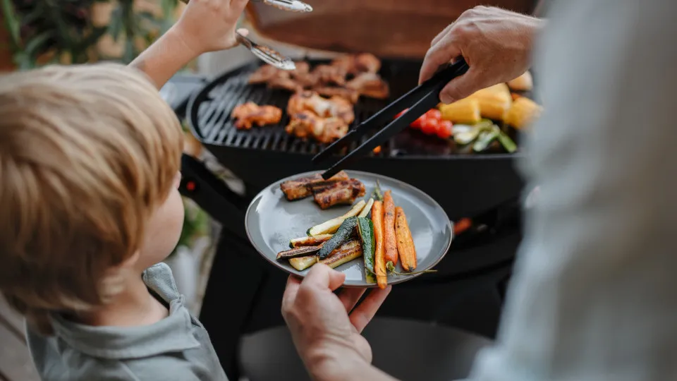 Cereais integrais em falta e carne em excesso afetam anos de vida saudável