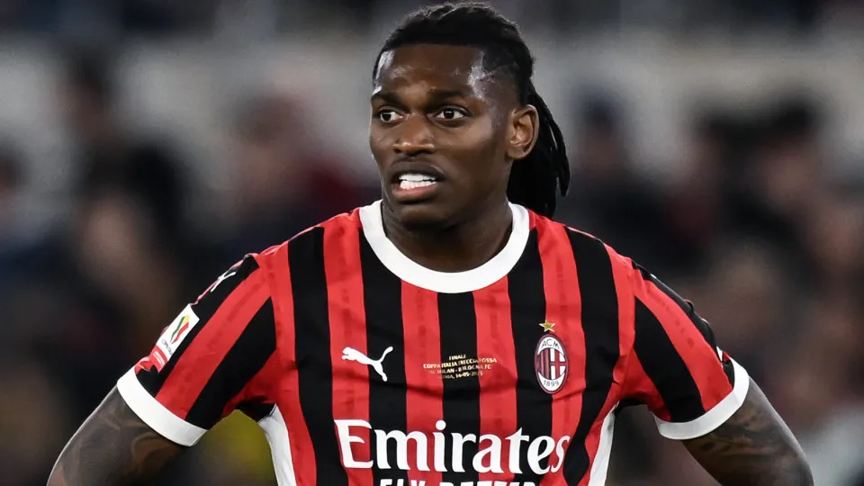 ROME, ITALY - MAY 14:  Rafael Leao of Milan gestures during the Coppa Italia Final match between AC Milan and Bologna at Stadio Olimpico on May 14, 2025 in Rome, Italy. (Photo by Image Photo Agency/Getty Images)