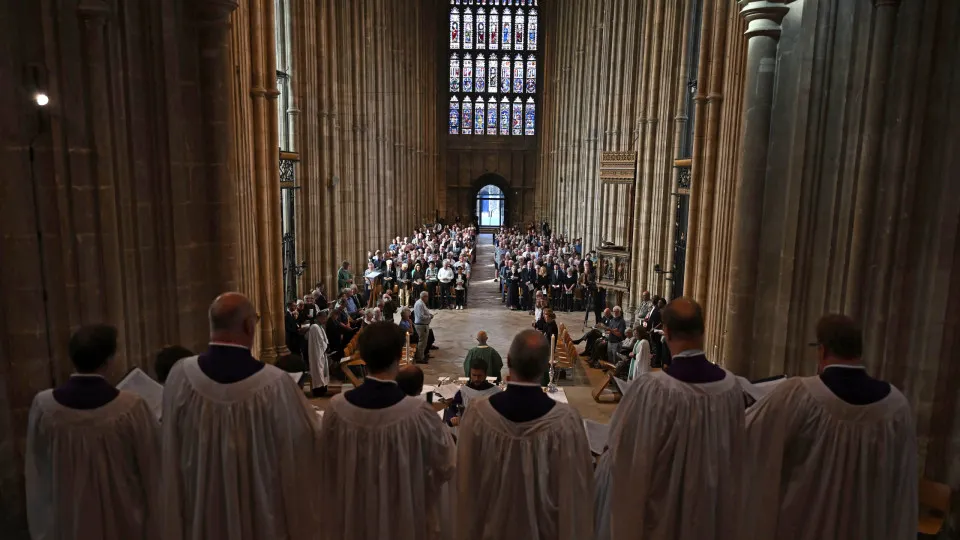 Igreja, Inglaterra