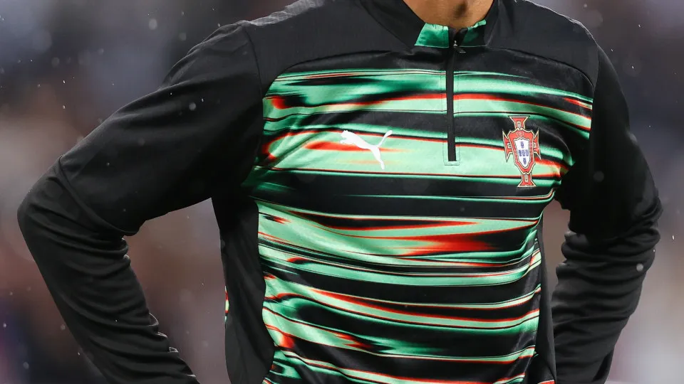 MUNICH, GERMANY - JUNE 04: Cristiano Ronaldo of Portugal warms up the UEFA Nations League 2025 semifinal match between Germany and Portugal at Munich Football Arena on June 04, 2025 in Munich, Germany. (Photo by James Gill - Danehouse/Getty Images)