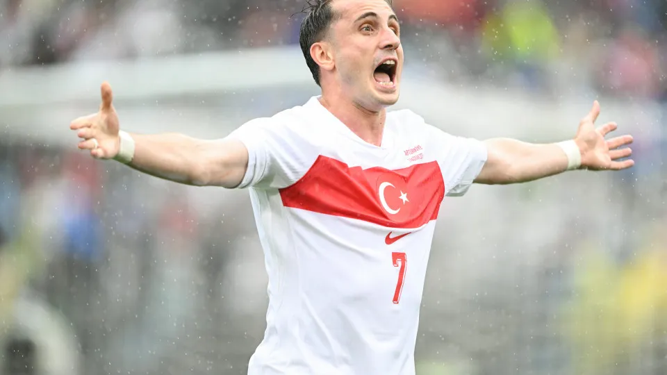 EAST HARTFORD, CONNECTICUT - JUNE 07: Kerem Akturkoglu #7 of Türkiye celebrates a goal against United States during the first half of an International Friendly match at Pratt & Whitney Stadium on June 07, 2025 in East Hartford, Connecticut. (Photo by Mark
