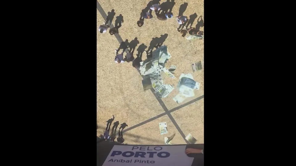 Aníbal Pinto fez 'chover' dinheiro no anúncio da candidatura no Porto