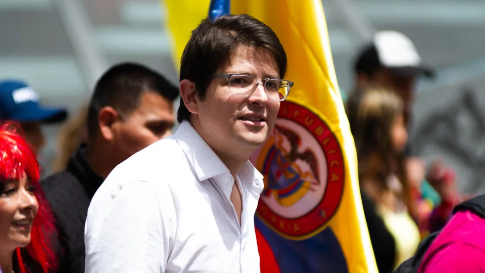  Colômbia, pré-candidato presidencial Miguel Uribe Turbay