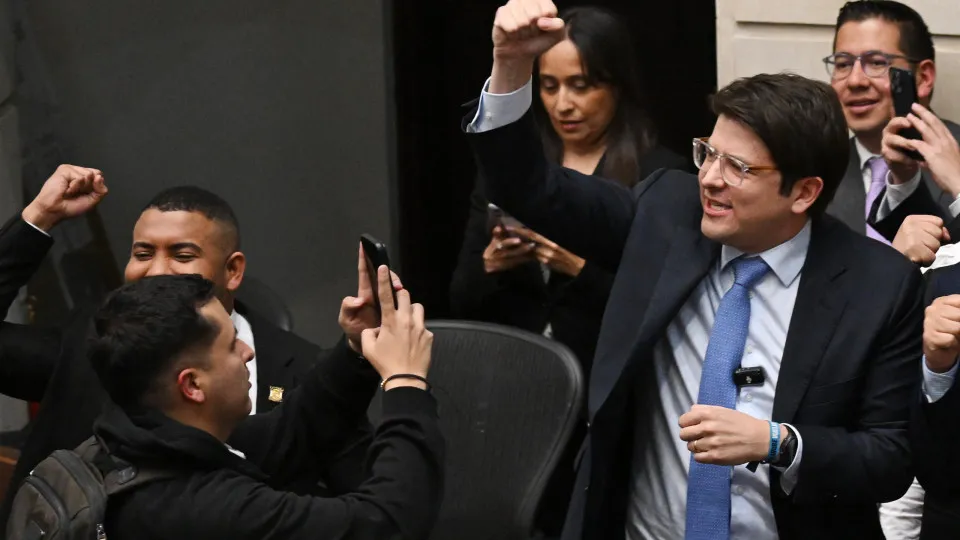 Miguel Uribe, Colômbia