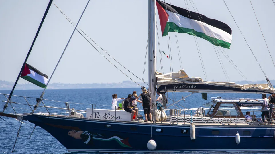  veleiro com ajuda humanitária, Gaza