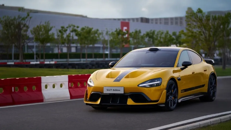 Xiaomi SU7 Gran Turismo 7