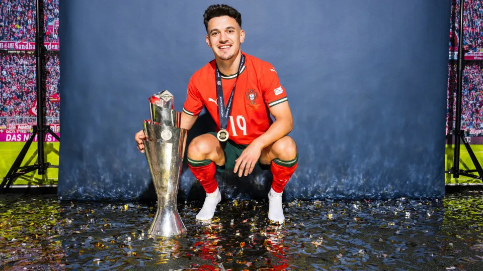 MUNICH, GERMANY - JUNE 08: Pedro Goncalves of Portugal poses for a photo with the UEFA Nations League trophy during the official UEFA Nations League 2025 Winners' shoot after the UEFA Nations League Final between Spain and Portugal at Munich Football Aren