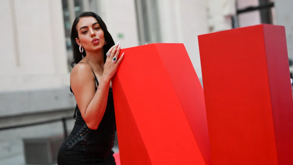 MADRID, SPAIN - JUNE 10: (EXCLUSIVE COVERAGE) Georgina Rodríguez attends the red carpet for the 10th Anniversary of Netflix Spain at Palacio de Cristal on June 10, 2025 in Madrid, Spain.  (Photo by Borja B. Hojas/Getty Images for Netflix)