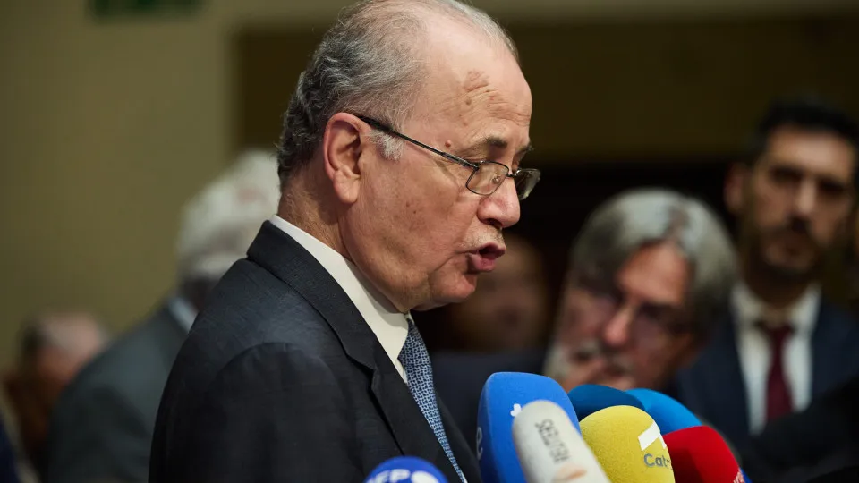  primeiro-ministro da Autoridade Palestiniana, Mohamed Mustafa, 