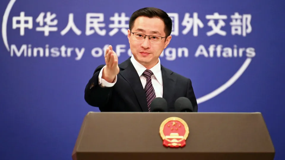 porta-voz do Ministério dos Negócios Estrangeiros chinês, Lin Jian