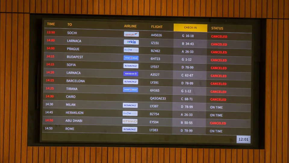 Voos cancelados no Irão