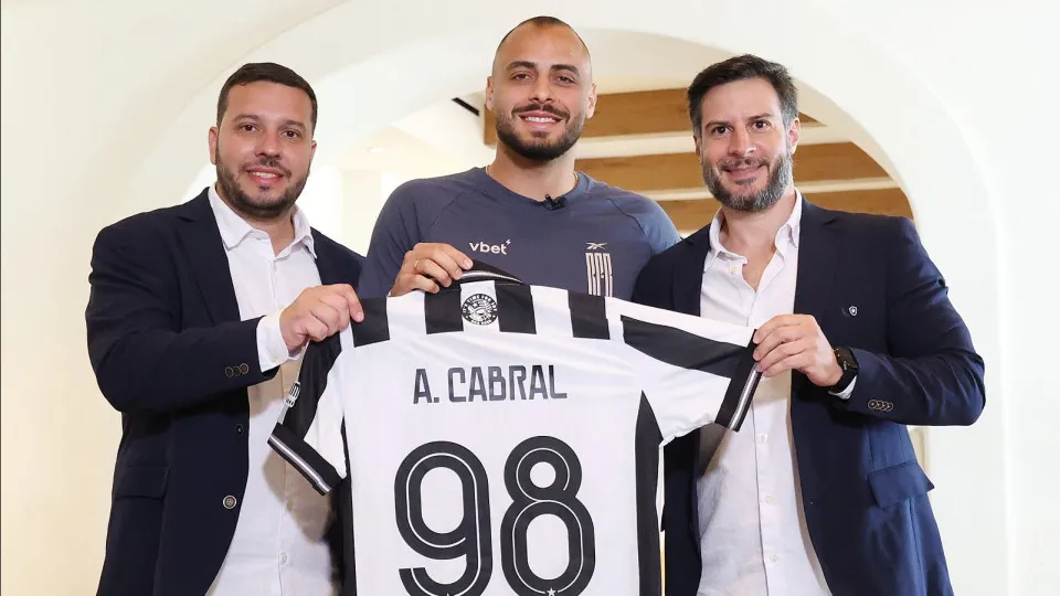 Arthur Cabral