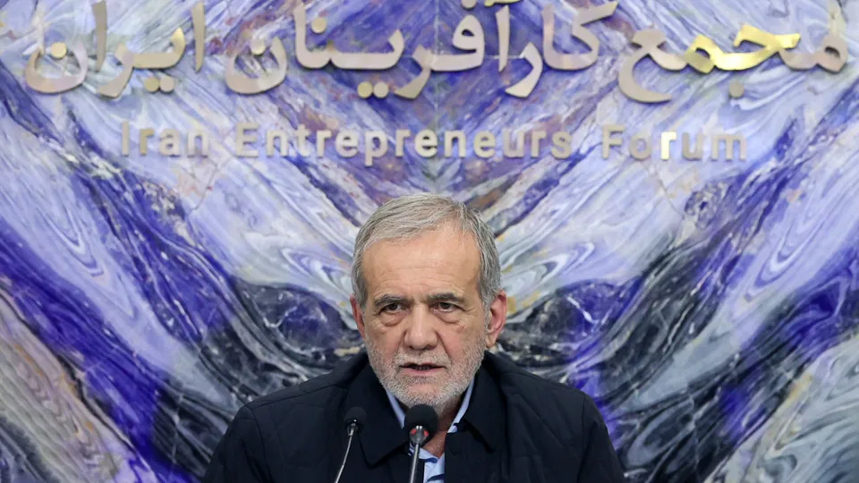 presidente do Irão, Massoud Pezeshkian,
