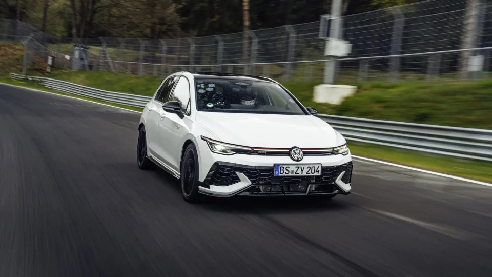 Volkswagen Golf GTI Editon 50