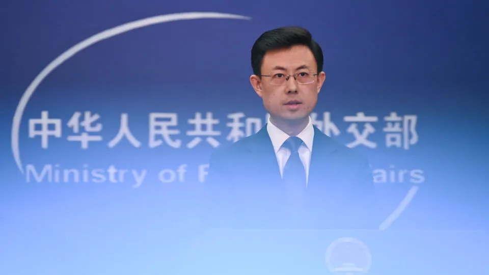 Guo Jiakun, MNE da China