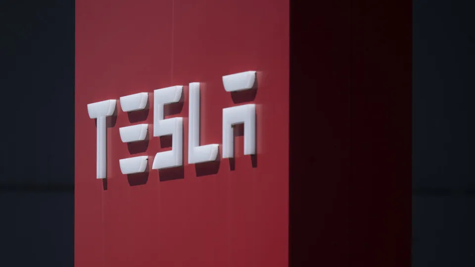 Tesla na Alemanha.