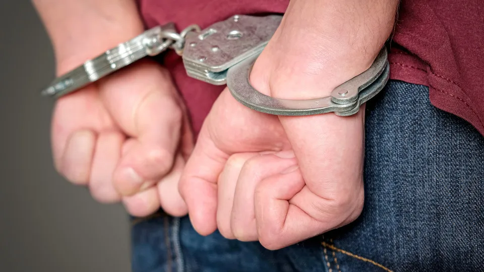 Estrangeiro apanhado com mais de 1,5 toneladas de cocaína e armas na A6