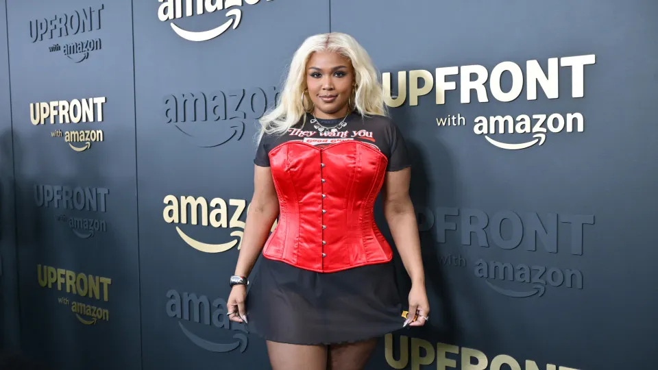 NEW YORK, NEW YORK - MAY 12: Lizzo attends Amazon's Upfront 2025 Presentation at Beacon Theatre on May 12, 2025 in New York City.  (Photo by Slaven Vlasic/Getty Images for Amazon)
