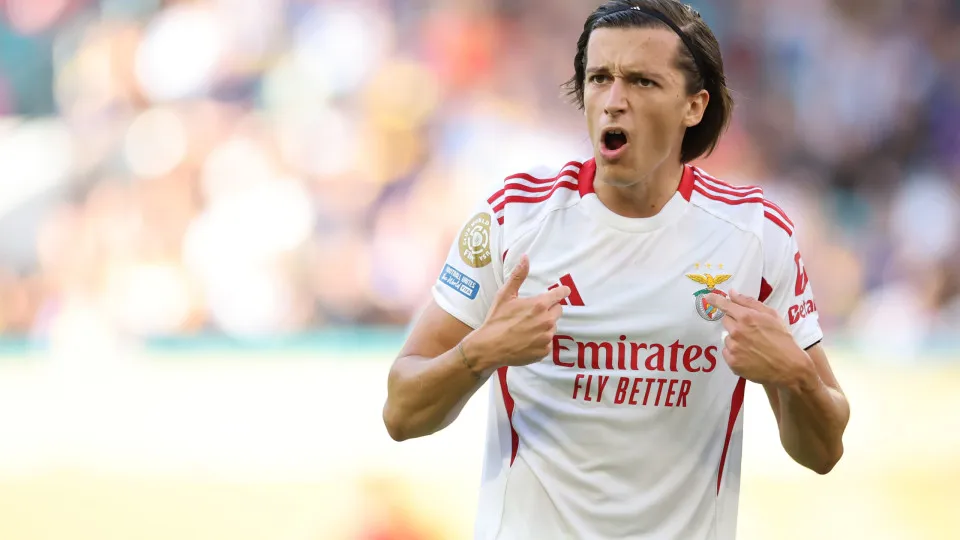 MIAMI GARDENS, FLORIDA - JUNE 16: Alvaro Fernandez Carreras #3 of SL Benfica react during the FIFA Club World Cup 2025 group C match between CA Boca Juniors and SL Benfica at Hard Rock Stadium on June 16, 2025 in Miami Gardens, Florida. (Photo by Hector V