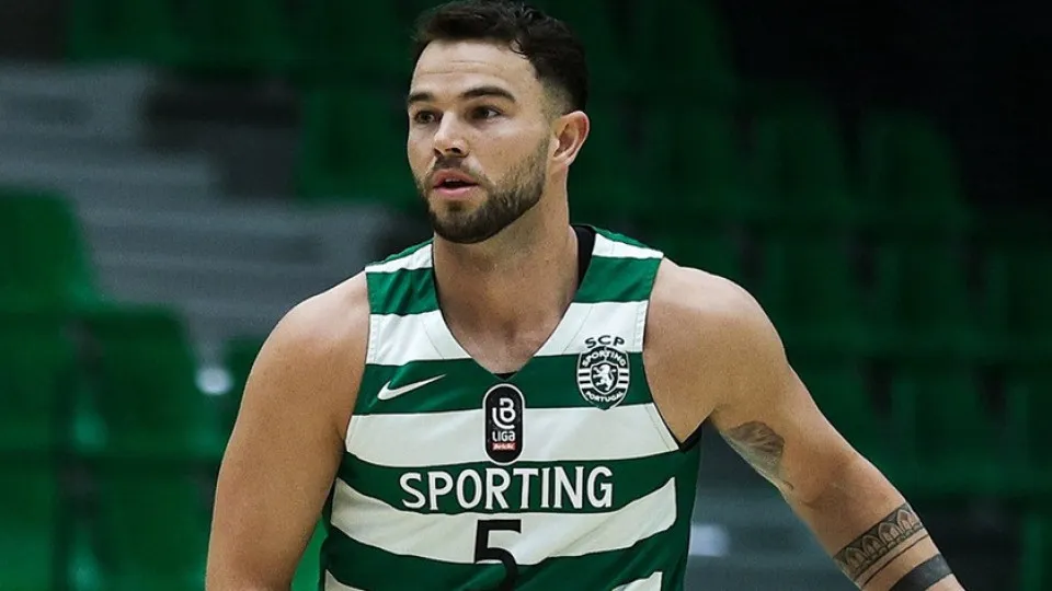 Tim Guers, Sporting, Basquetebol